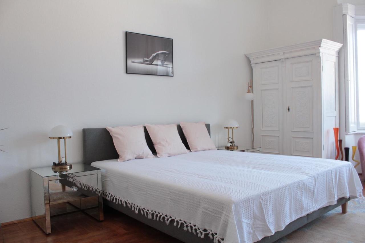 Allomas Apartman Budapest Exterior foto